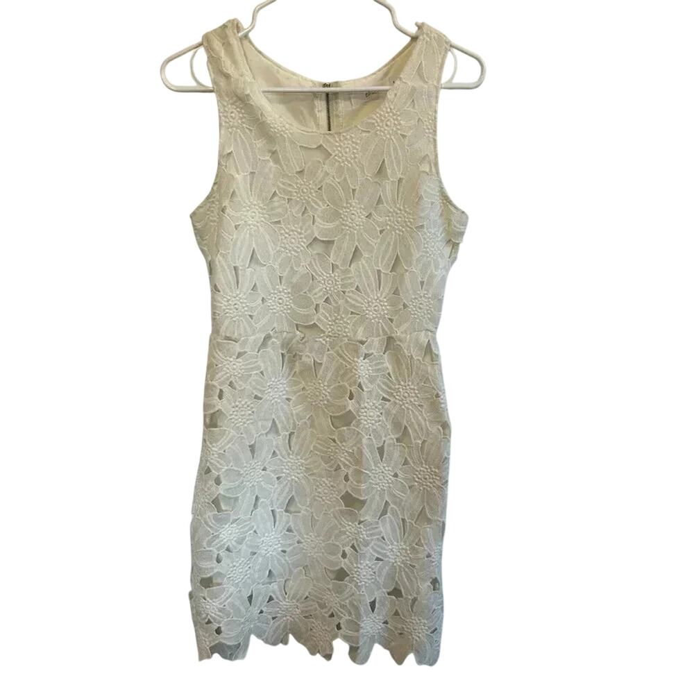 Easel white curious floral sheath dress small